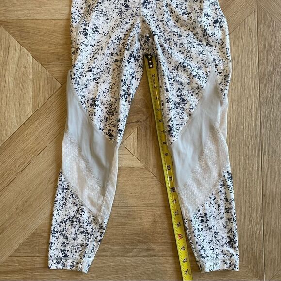 Athleta white cropped leggings with spots & mesh - Picture 6 of 8